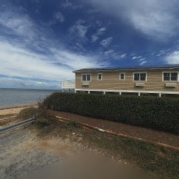 3400 DIGNANS RD, CUTCHOGUE, NY 11935