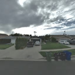 5515 HERMITAGE AVE, VALLEY VILLAGE, CA 91607