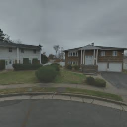 4 RUNDLE CT, HEMPSTEAD, NY 11550