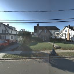14 VARICK CT, ROCKVILLE CENTRE, NY 11570
