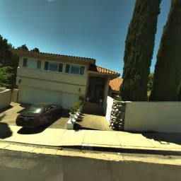 2101 HERCULES DR, LOS ANGELES, CA 90046